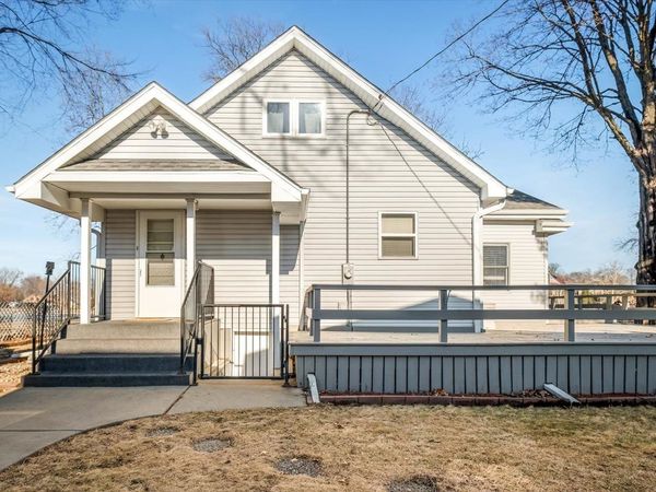 5165 Browns Beach Road, ROCKFORD, IL 61103