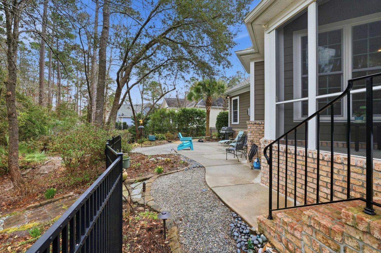 621 Whispering Pines Ct. Photo 46