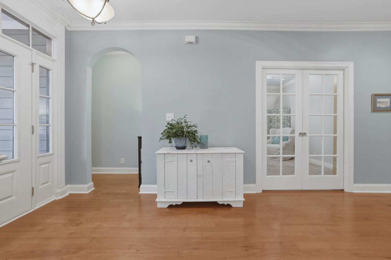 621 Whispering Pines Ct. Photo 9