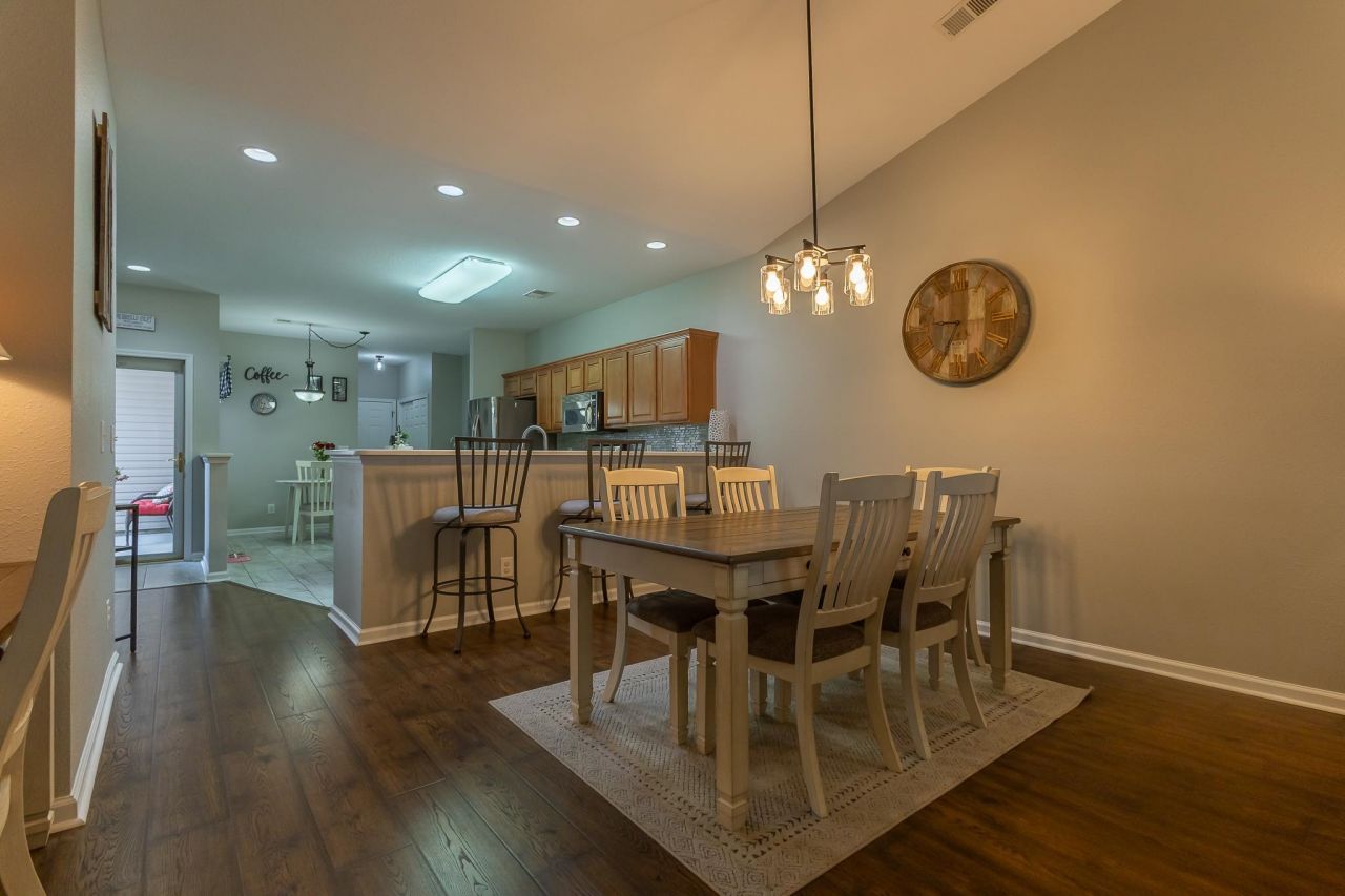 131 Chenoa Dr. Photo 14