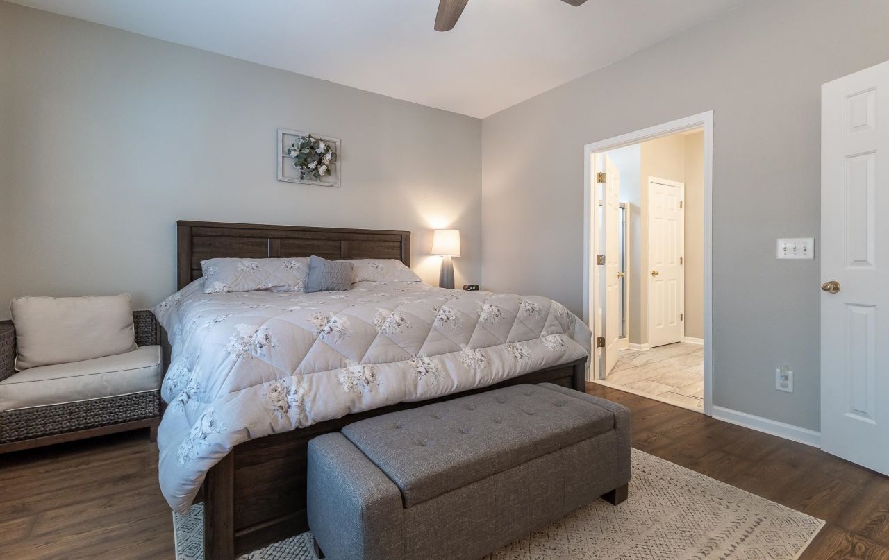 131 Chenoa Dr. Photo 18