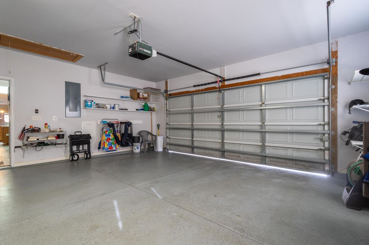 131 Chenoa Dr. Photo 8