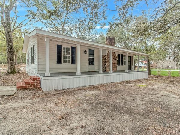 4247 Black Island Rd., Galivants Ferry, SC 29544