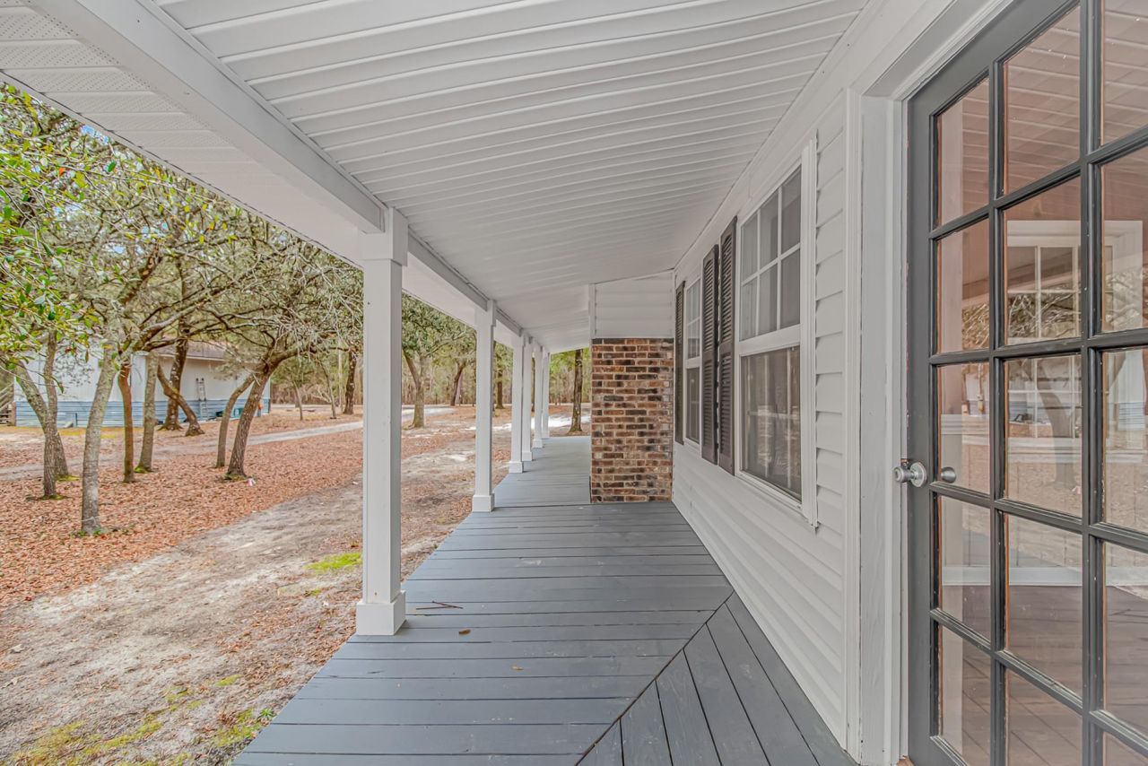 4247 Black Island Rd. Photo 5