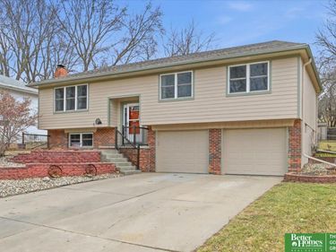 11723 S 39th Street, Bellevue, NE 68123