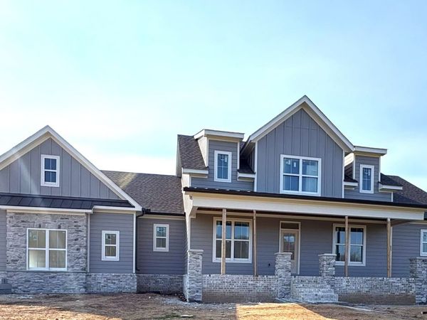 1605 John Sharp Rd, Spring Hill, TN 37174