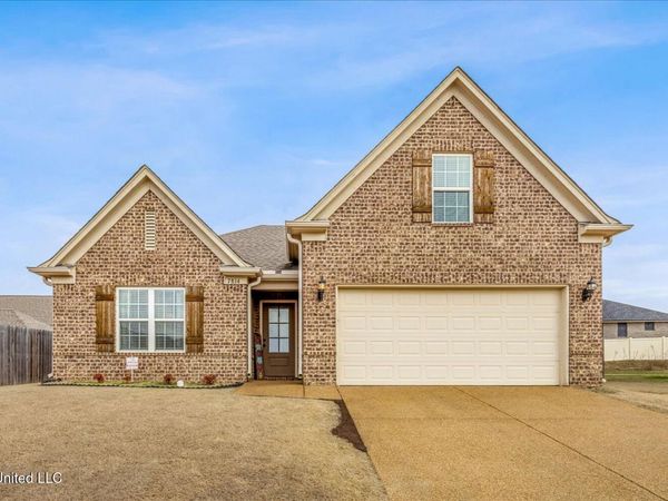 7814 Park Valley Drive, Southaven, MS 38671