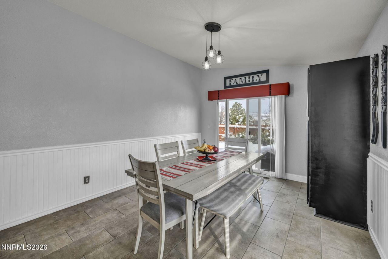 18270 Cedar View Court, Reno, NV 89508 Photo