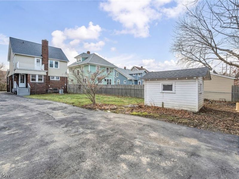 18405 Windward Road, Cleveland, OH 44119 Photo 45