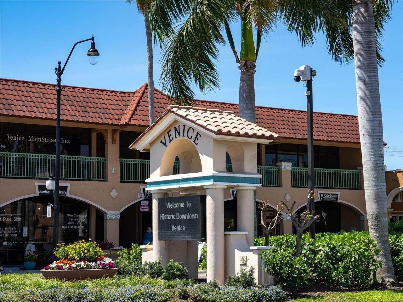 107 Woodbridge Drive, Unit 204, Venice, FL 34293 Photo