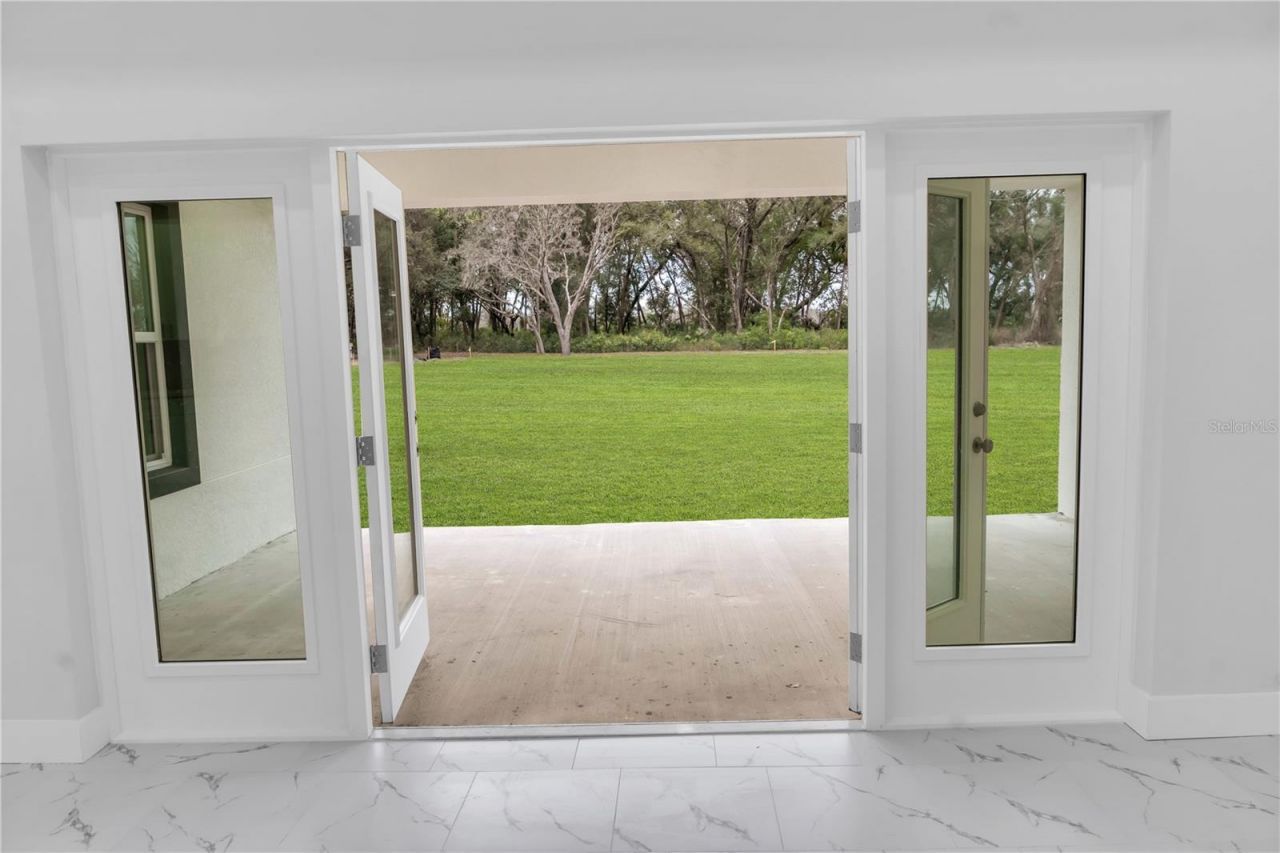 5530 Bell, Zephyrhills, FL 33540 Photo