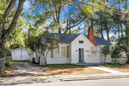 221 Brownlehe Street photo 4