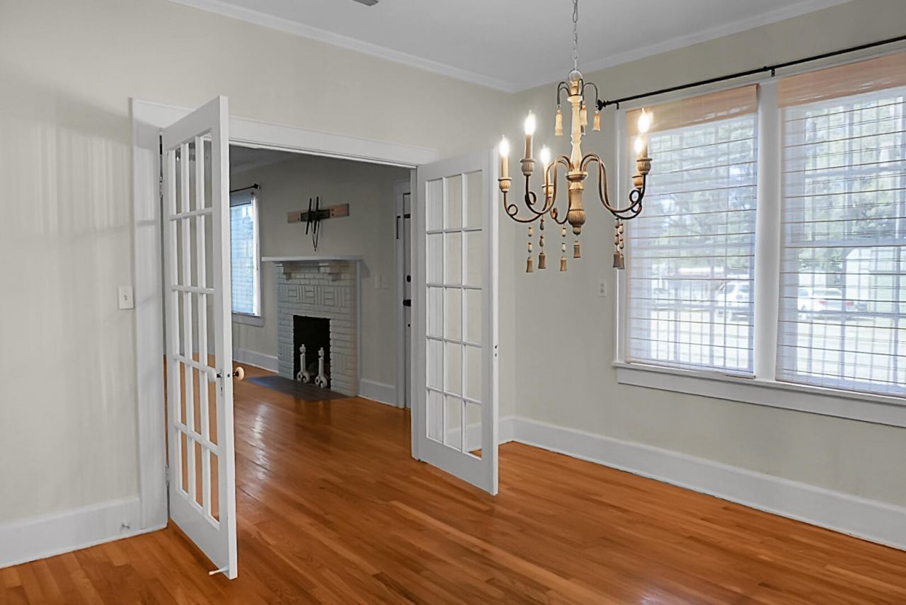 221 Brownlehe Street Photo 30