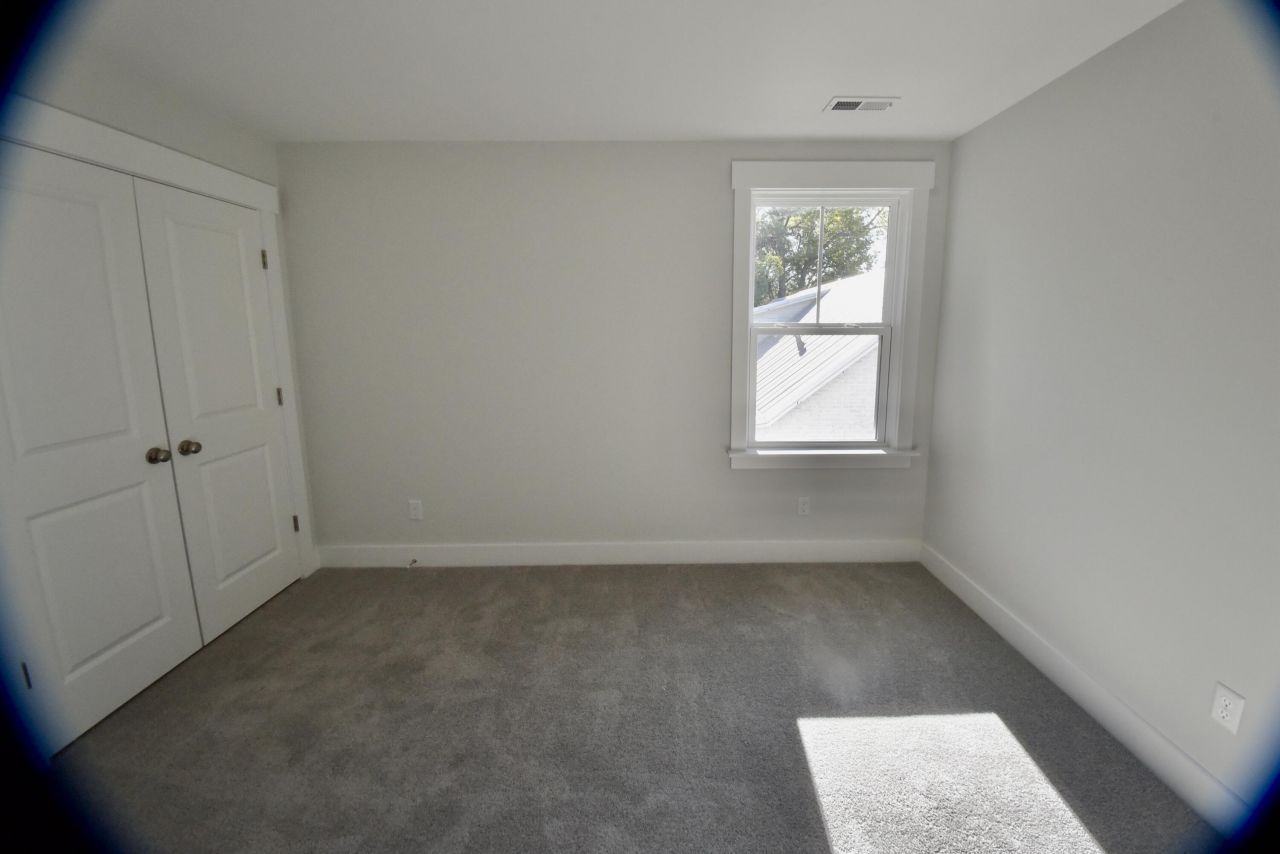 4124 O'hear Avenue Photo 24