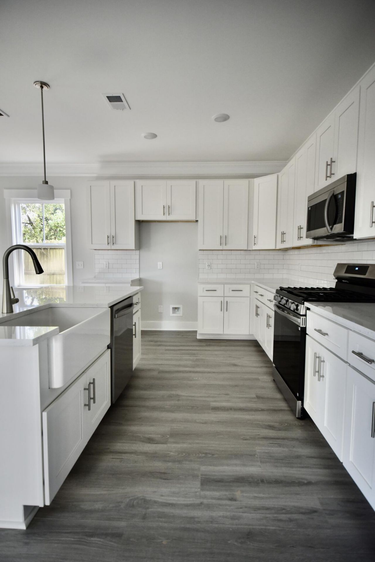 4124 O'hear Avenue Photo 9