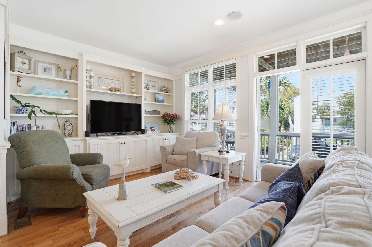 805 Jungle Road Photo 12