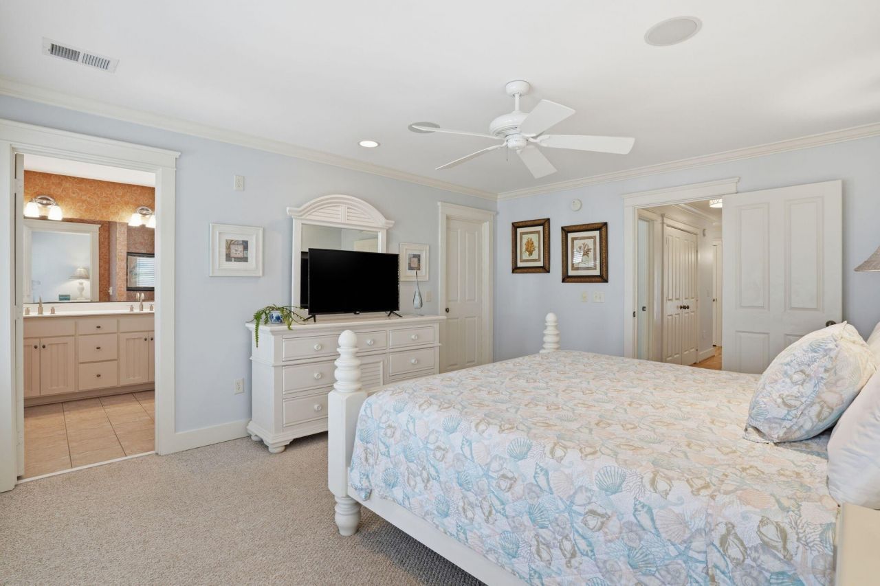 805 Jungle Road Photo 22