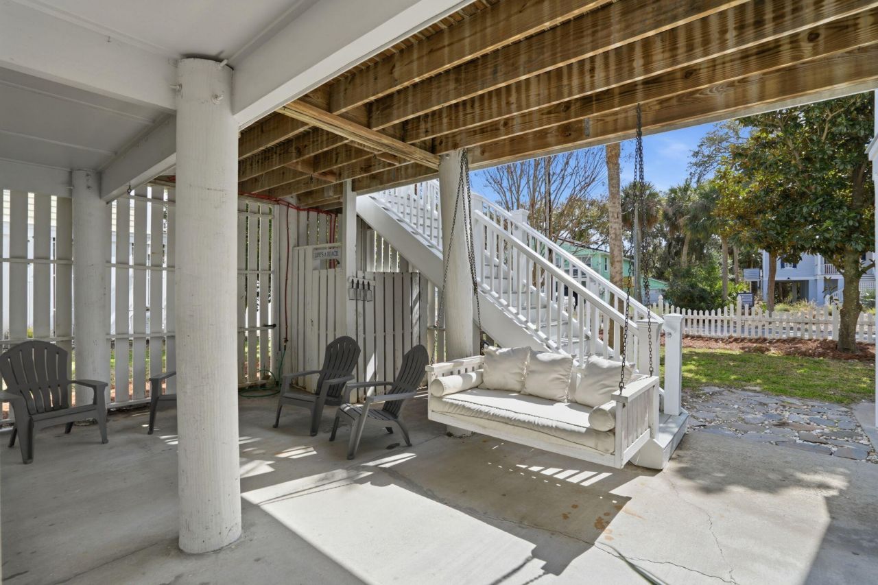 805 Jungle Road Photo 39