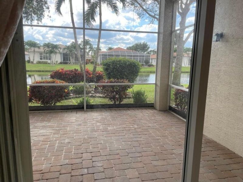 12105 Oakvista Drive, Boynton Beach, FL 33437 Photo