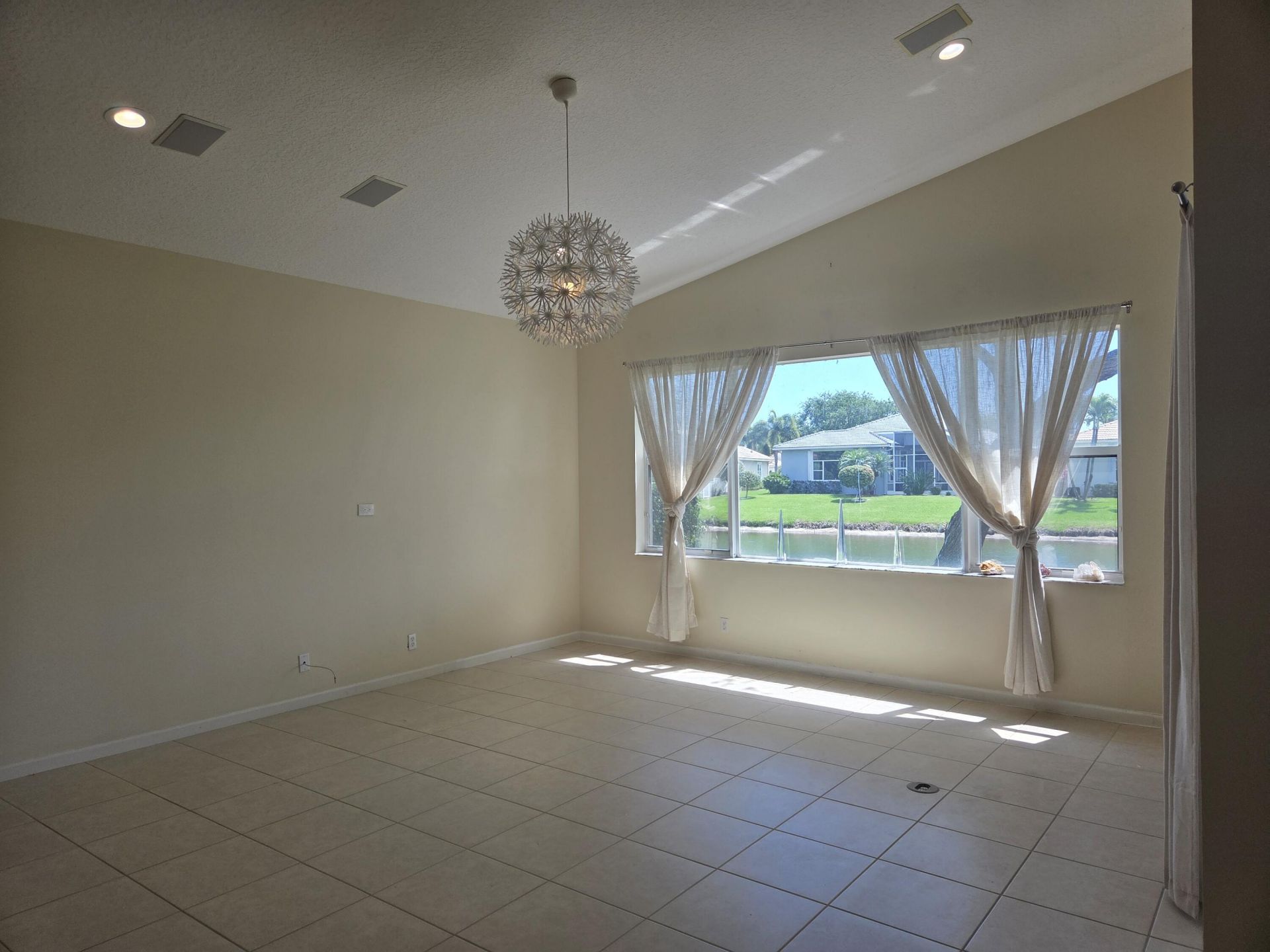 12105 Oakvista Drive, Boynton Beach, FL 33437 Photo