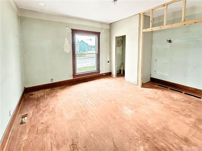 427 E 5th Street, Greenville, OH 45331 Photo 3