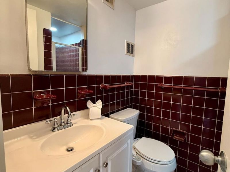 11820 Edgewater Drive, Unit 617, Lakewood, OH 44107 Photo 12