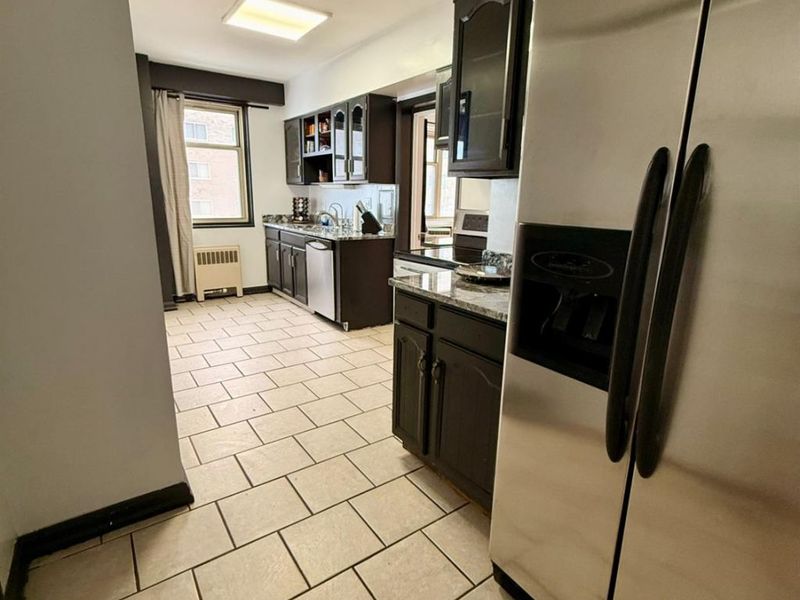 11820 Edgewater Drive, Unit 617, Lakewood, OH 44107 Photo 7