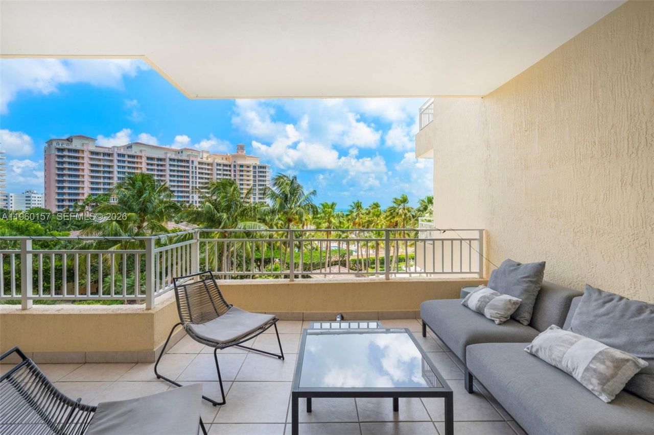 799 Crandon Blvd, Unit 605, Key Biscayne, FL 33149 Photo