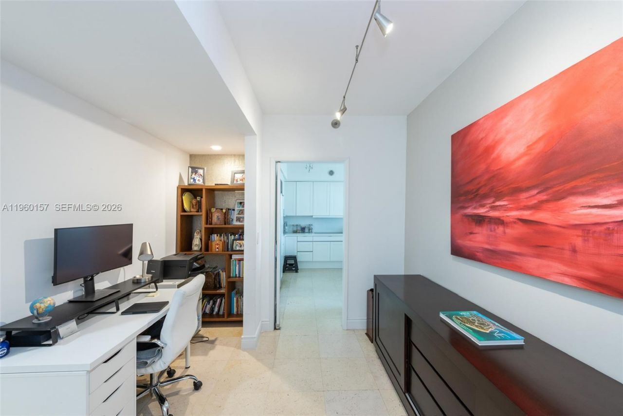 799 Crandon Blvd , Unit 605, Key Biscayne, FL 33149 Photo