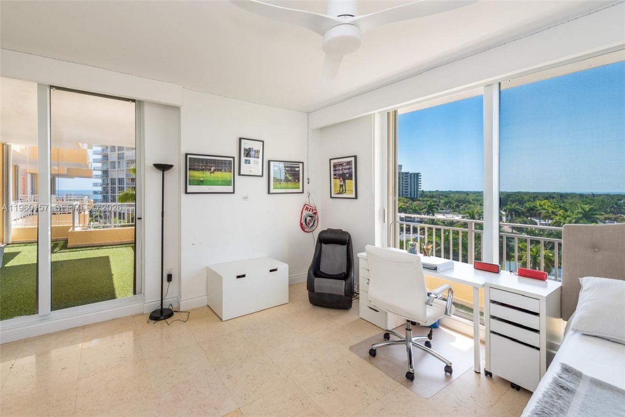 799 Crandon Blvd , Unit 605, Key Biscayne, FL 33149 Photo