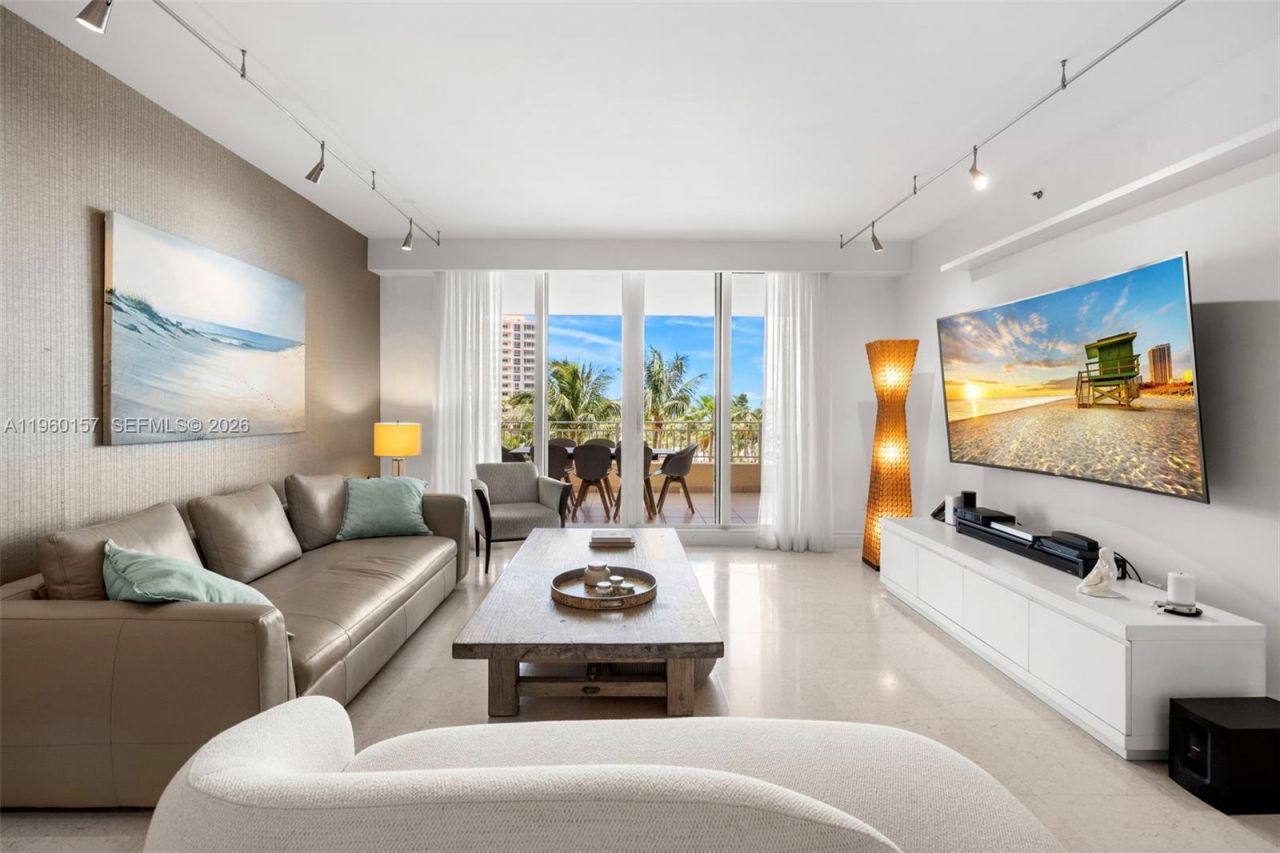 799 Crandon Blvd, Unit 605, Key Biscayne, FL 33149 Photo