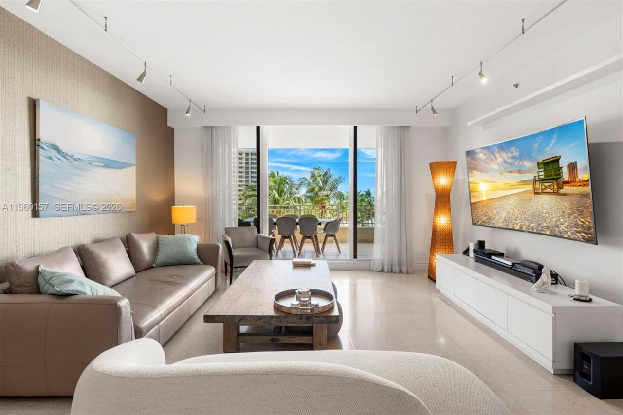 799 Crandon Blvd, Unit 605, Key Biscayne, FL 33149 Photo