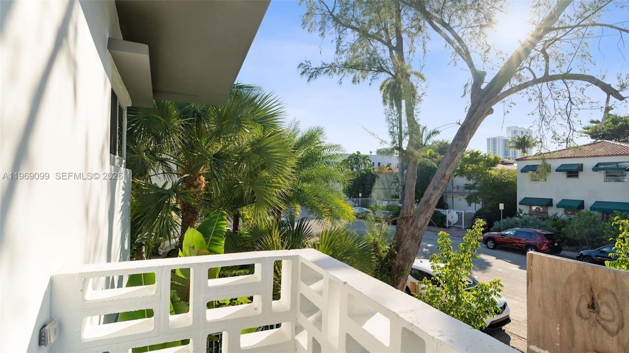 1561 Jefferson Avenue, Miami Beach, FL 33139 Photo