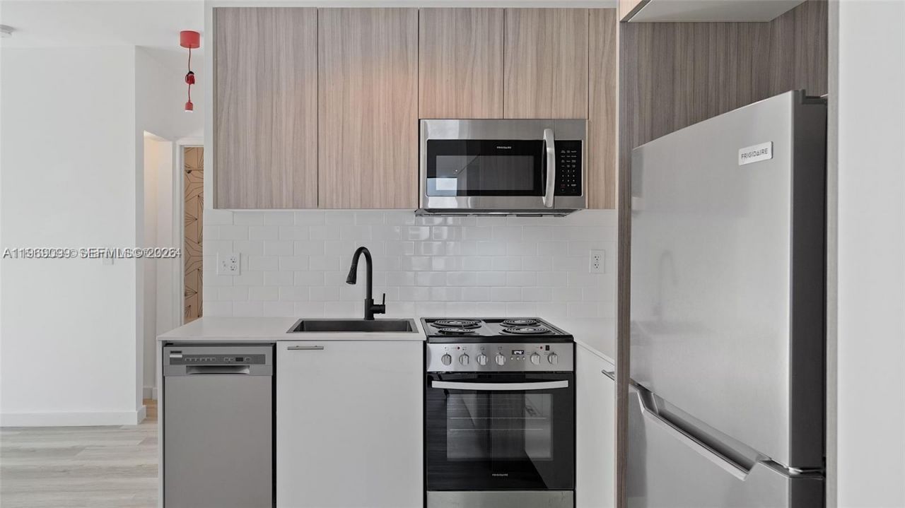 1561 Jefferson Avenue, Miami Beach, FL 33139 Photo