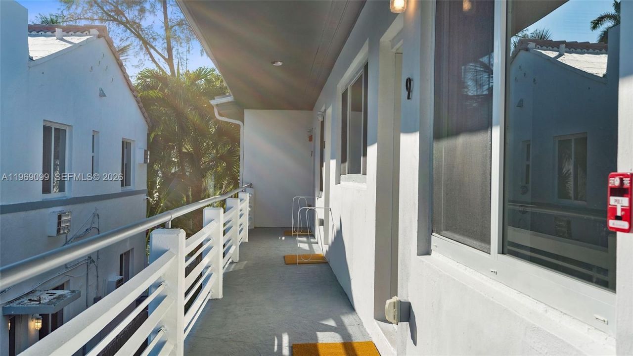 1561 Jefferson Avenue, Miami Beach, FL 33139 Photo