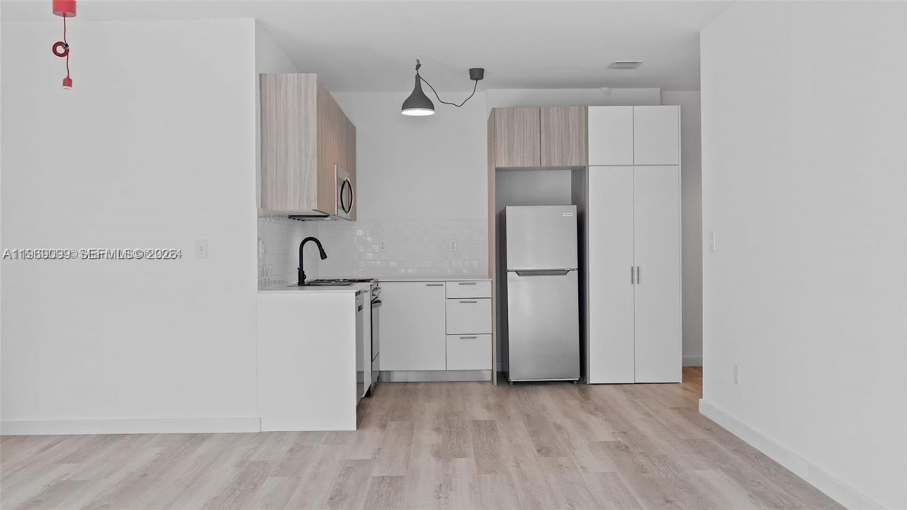 1561 Jefferson Avenue, Miami Beach, FL 33139 Photo