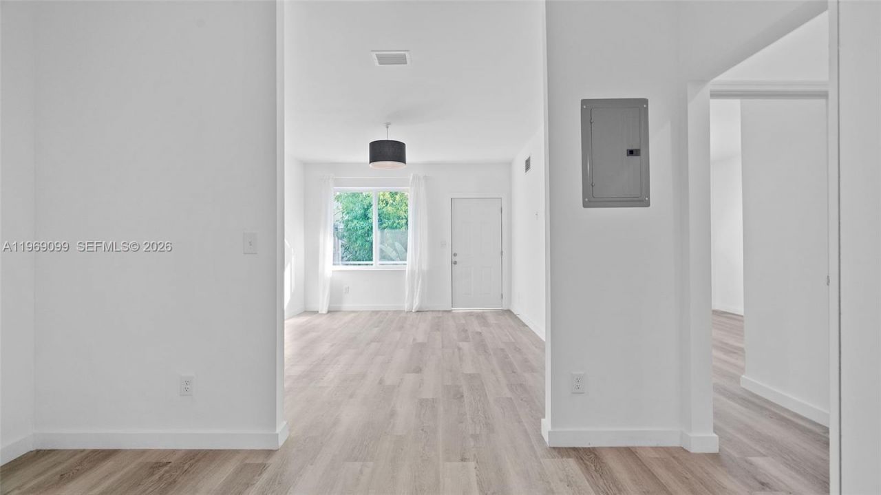 1561 Jefferson Avenue, Miami Beach, FL 33139 Photo