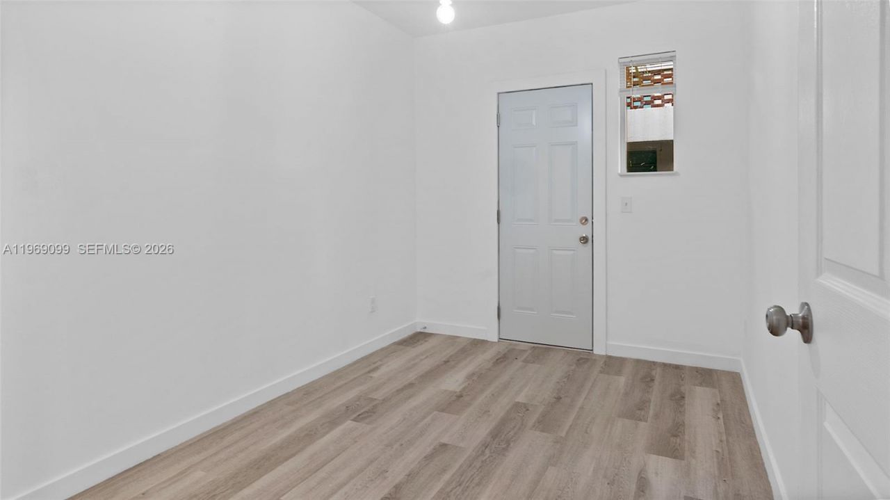 1561 Jefferson Avenue, Miami Beach, FL 33139 Photo