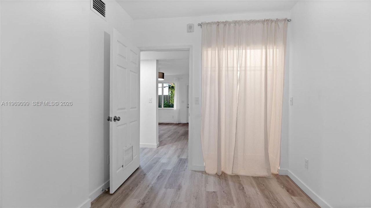 1561 Jefferson Avenue, Miami Beach, FL 33139 Photo