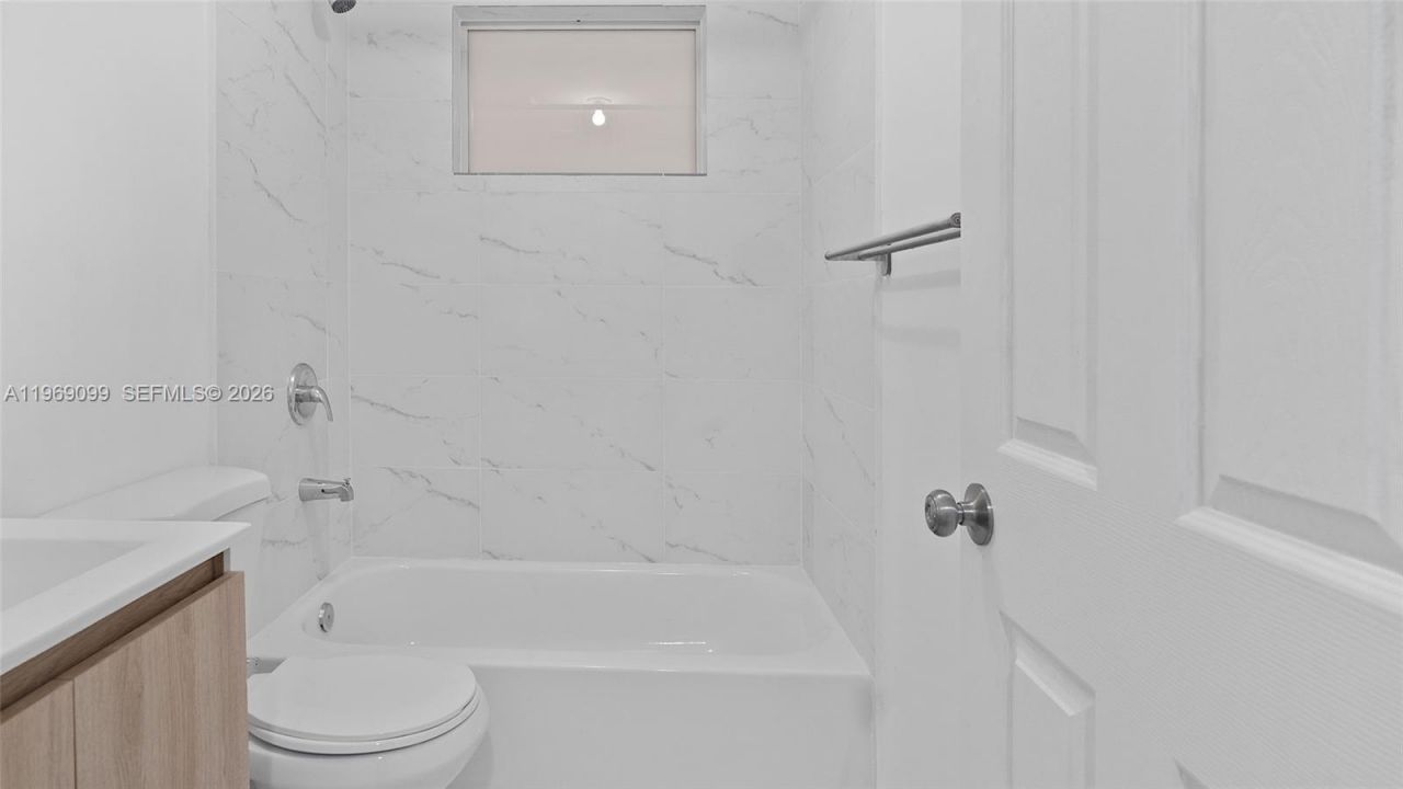 1561 Jefferson Avenue, Miami Beach, FL 33139 Photo