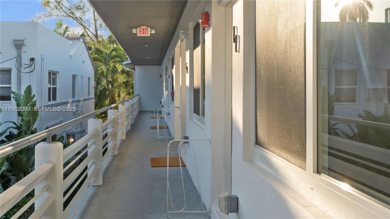 1561 Jefferson Avenue, Miami Beach, FL 33139 Photo