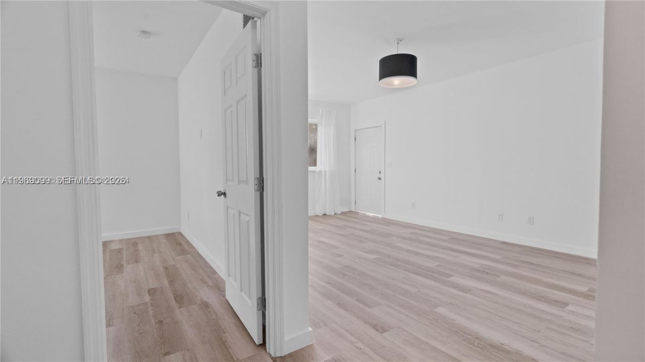 1561 Jefferson Avenue, Miami Beach, FL 33139 Photo