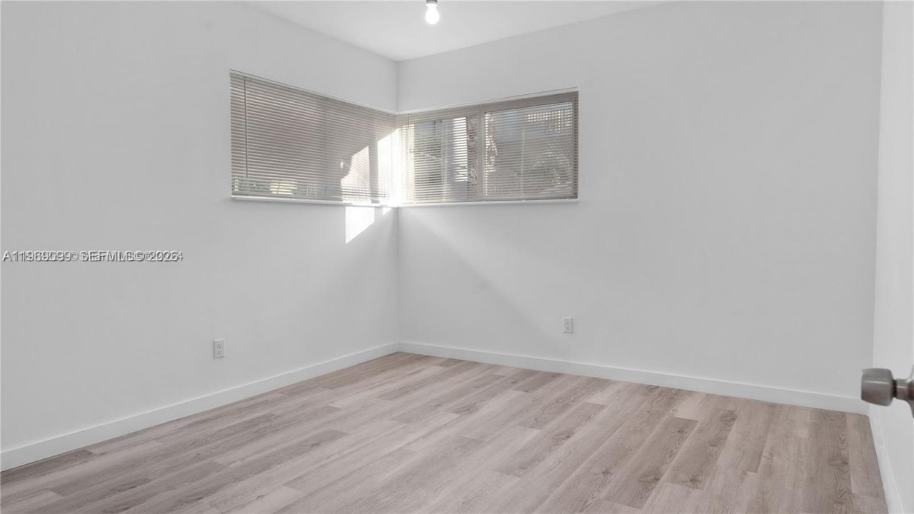 1561 Jefferson Avenue, Miami Beach, FL 33139 Photo