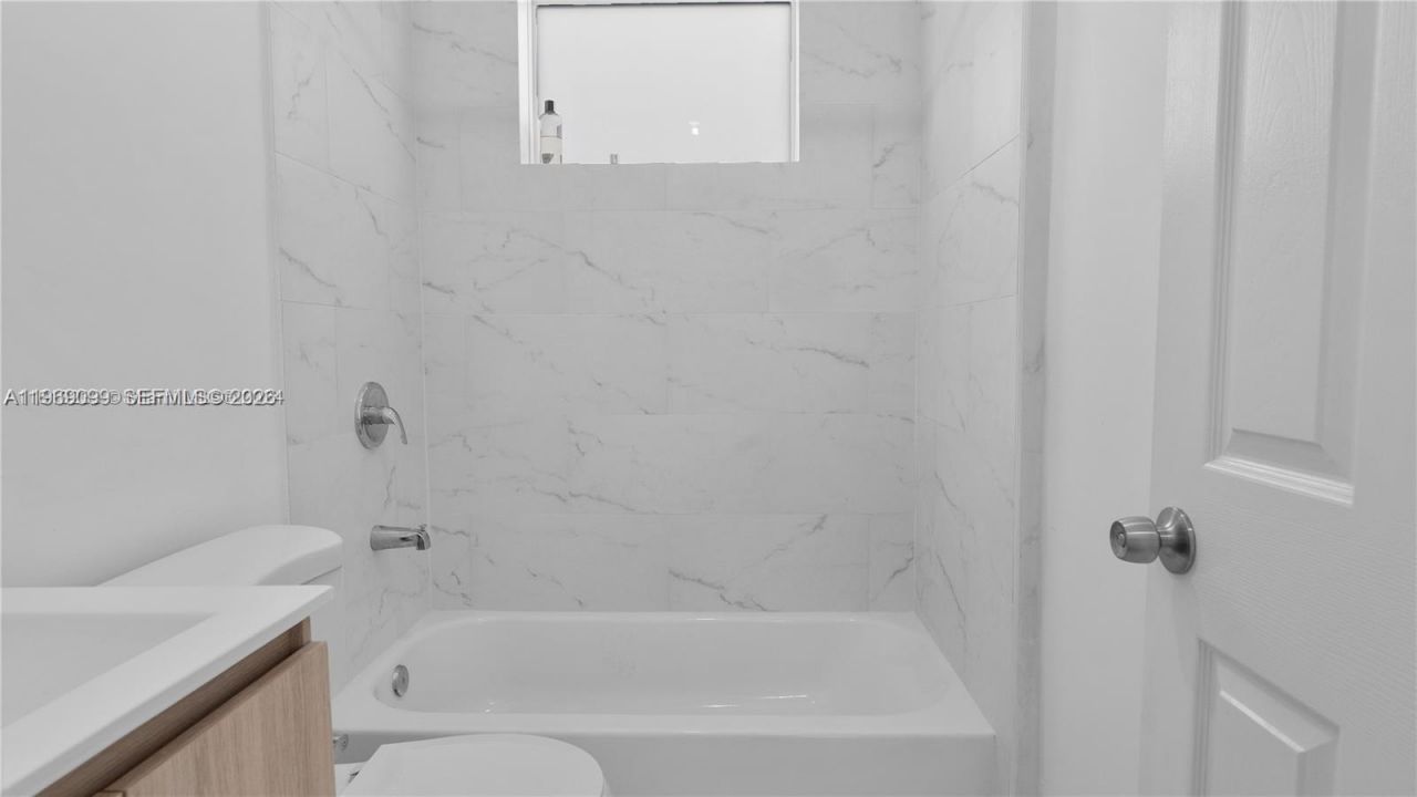1561 Jefferson Avenue, Miami Beach, FL 33139 Photo