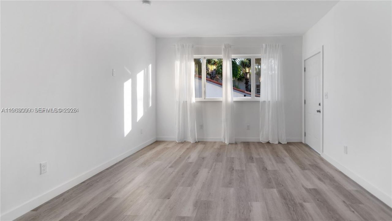 1561 Jefferson Avenue, Miami Beach, FL 33139 Photo