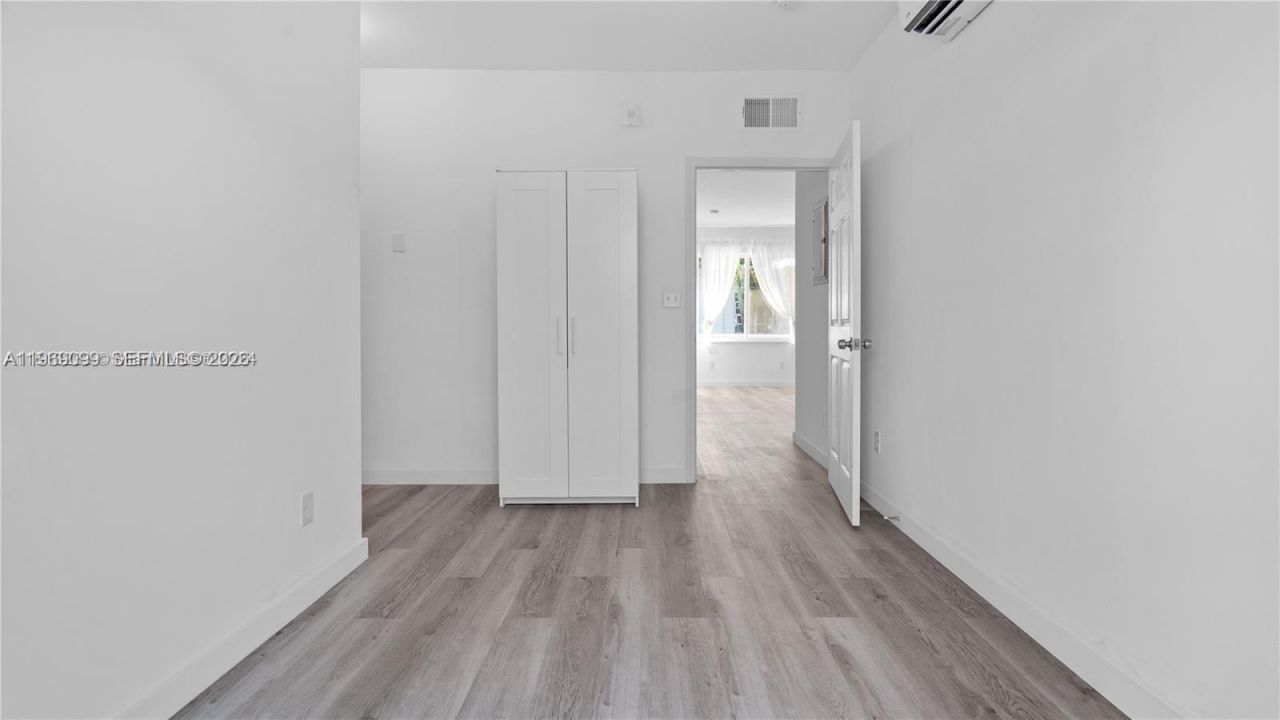 1561 Jefferson Avenue, Miami Beach, FL 33139 Photo