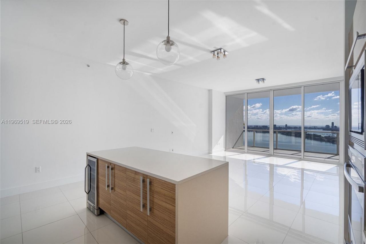 2020 N Bayshore Dr, Unit 3506, Miami, FL 33137 Photo