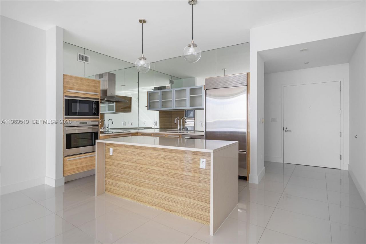 2020 N Bayshore Dr, Unit 3506, Miami, FL 33137 Photo