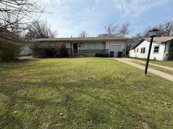 1840 Junius Street, Fort Worth, TX 76103