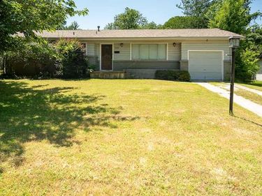 1840 Junius Street, Fort Worth, TX 76103